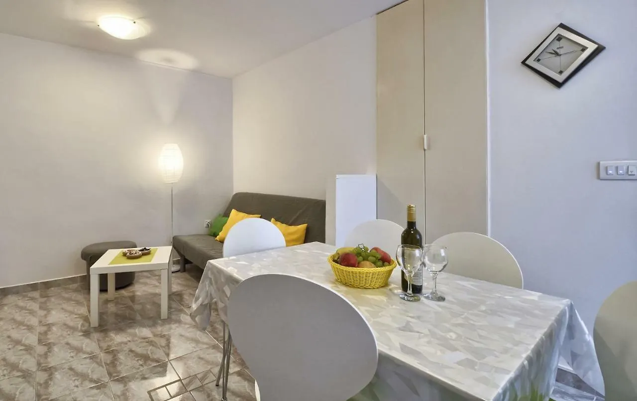 Eviana Private Apartment Pula