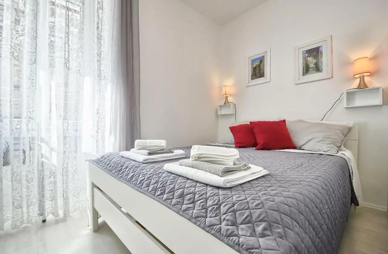 Eviana Private Apartment Pula Kroatien